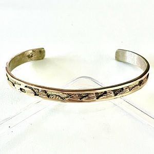 Signed - Billy Slim, Navajo. Vintage 12K GF Sterling Silver Tuft Casted Cuff